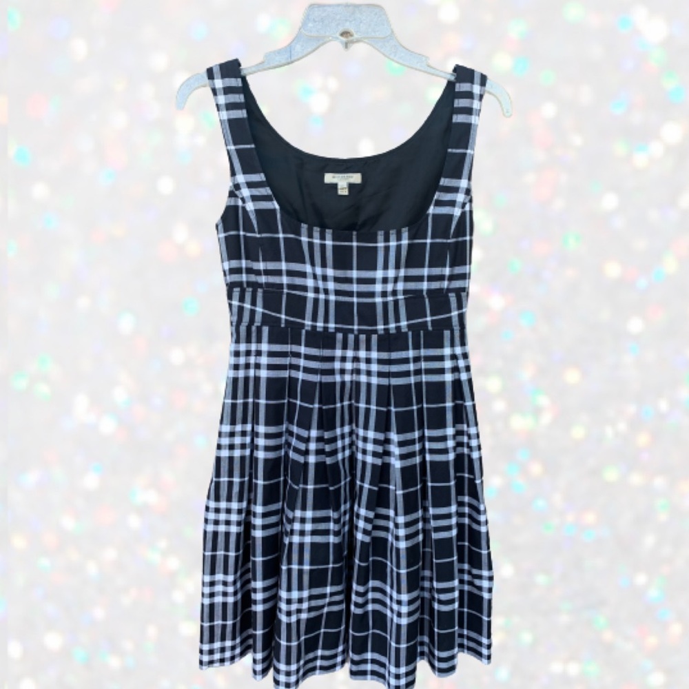 Burberry Sleeveless Nova Check Pleated Dress US 2